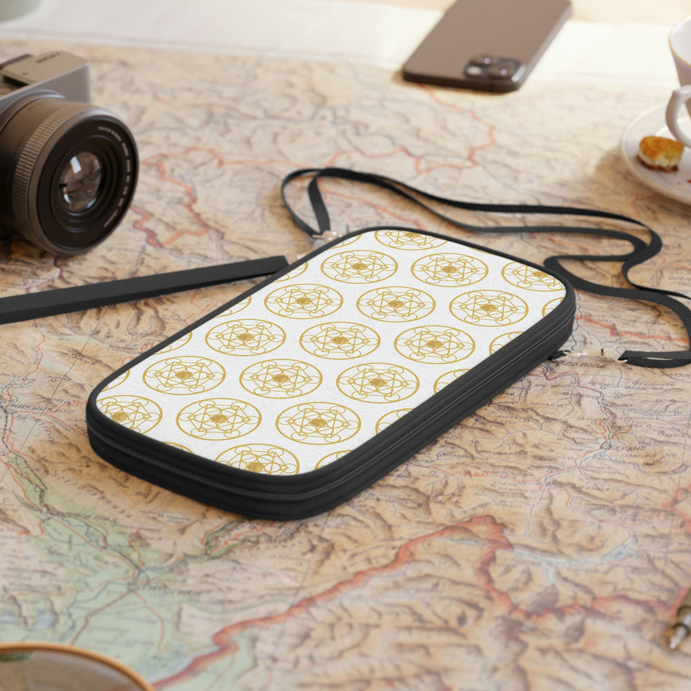 DYNYSTY - Passport Wallet