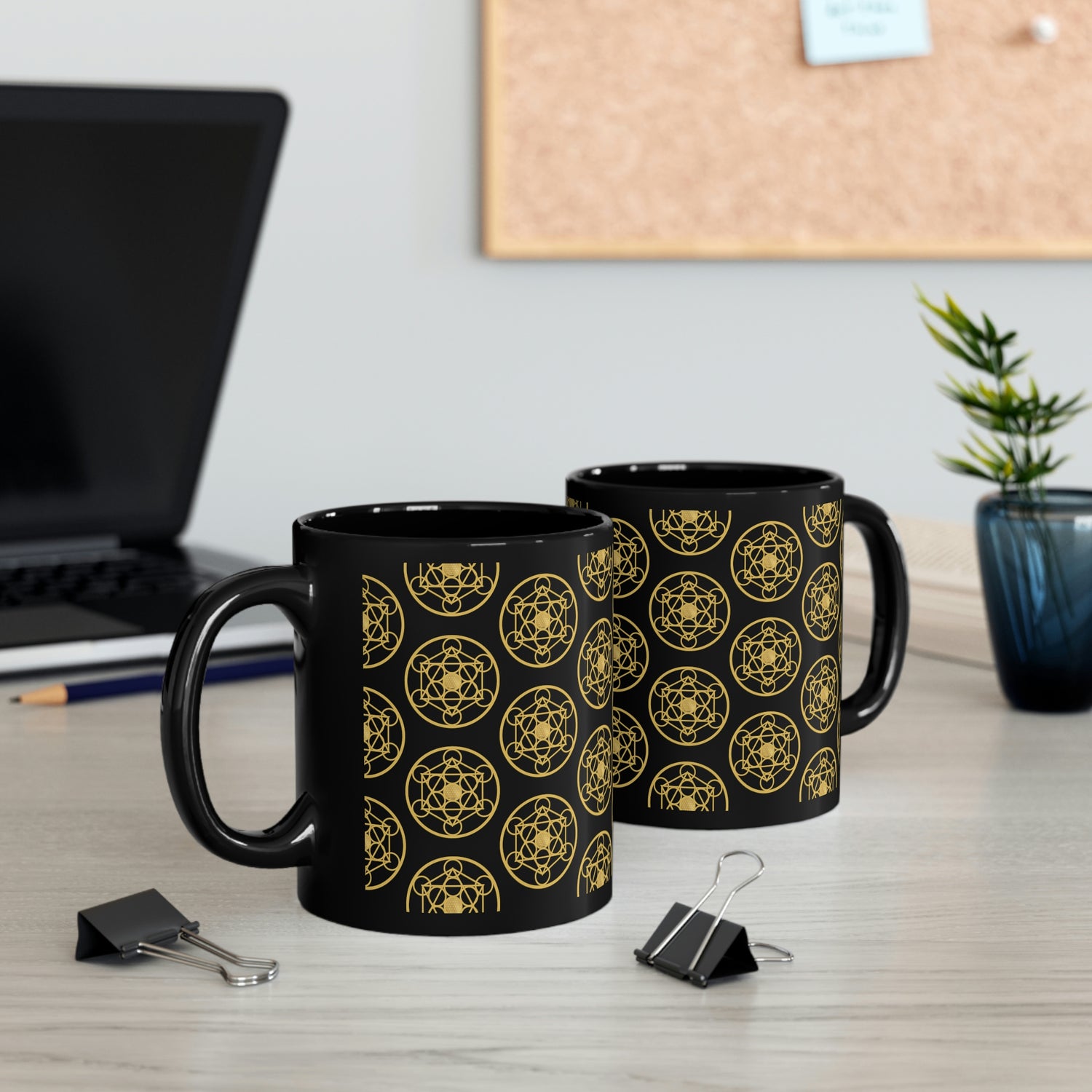 DYNYSTY - 11oz Black Mug