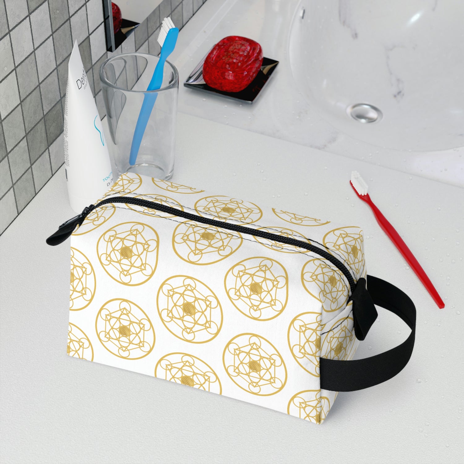 DYNYSTY - Toiletry Bag